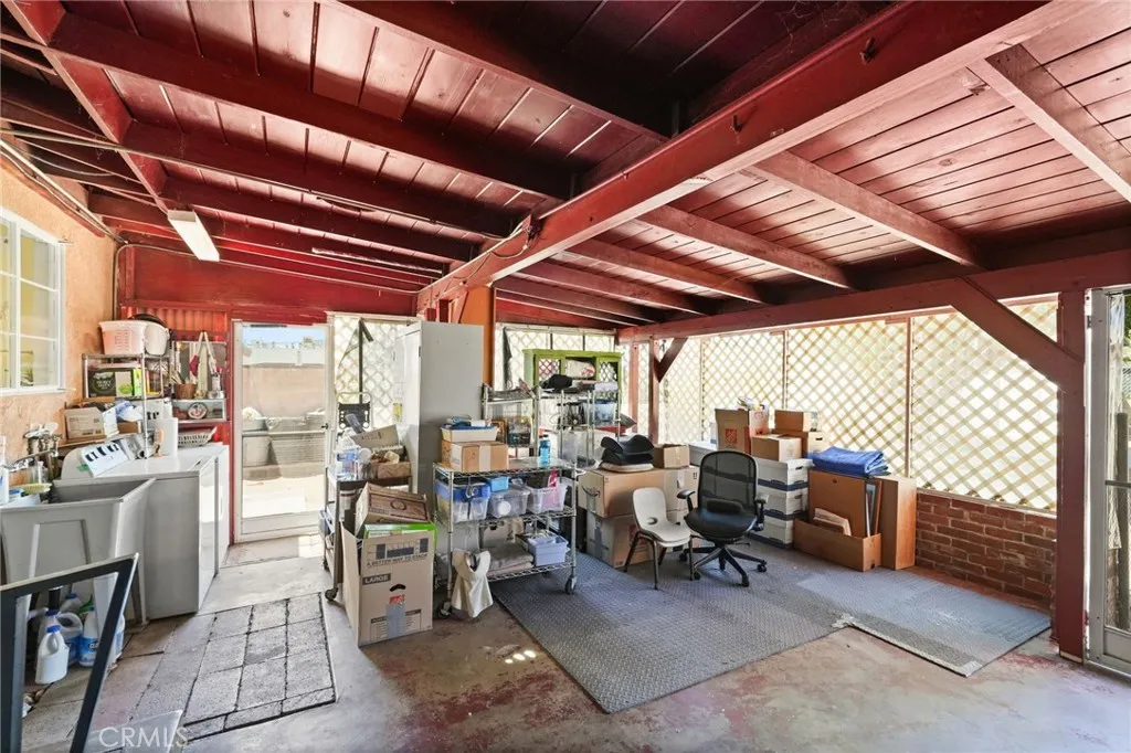 14615 San Fernando Mission Boulevard, San Fernando, California 91340 home-pic-26